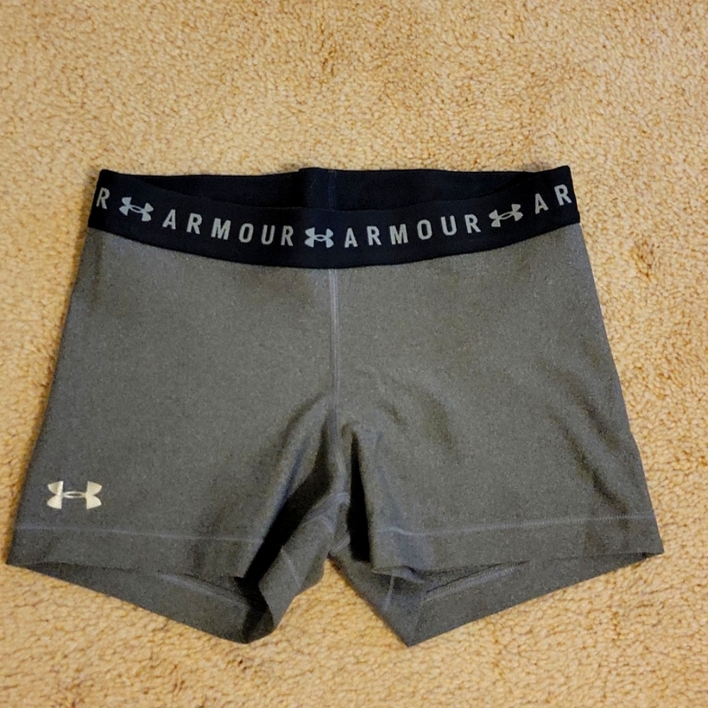 Under Armour Heatgear compression shorts